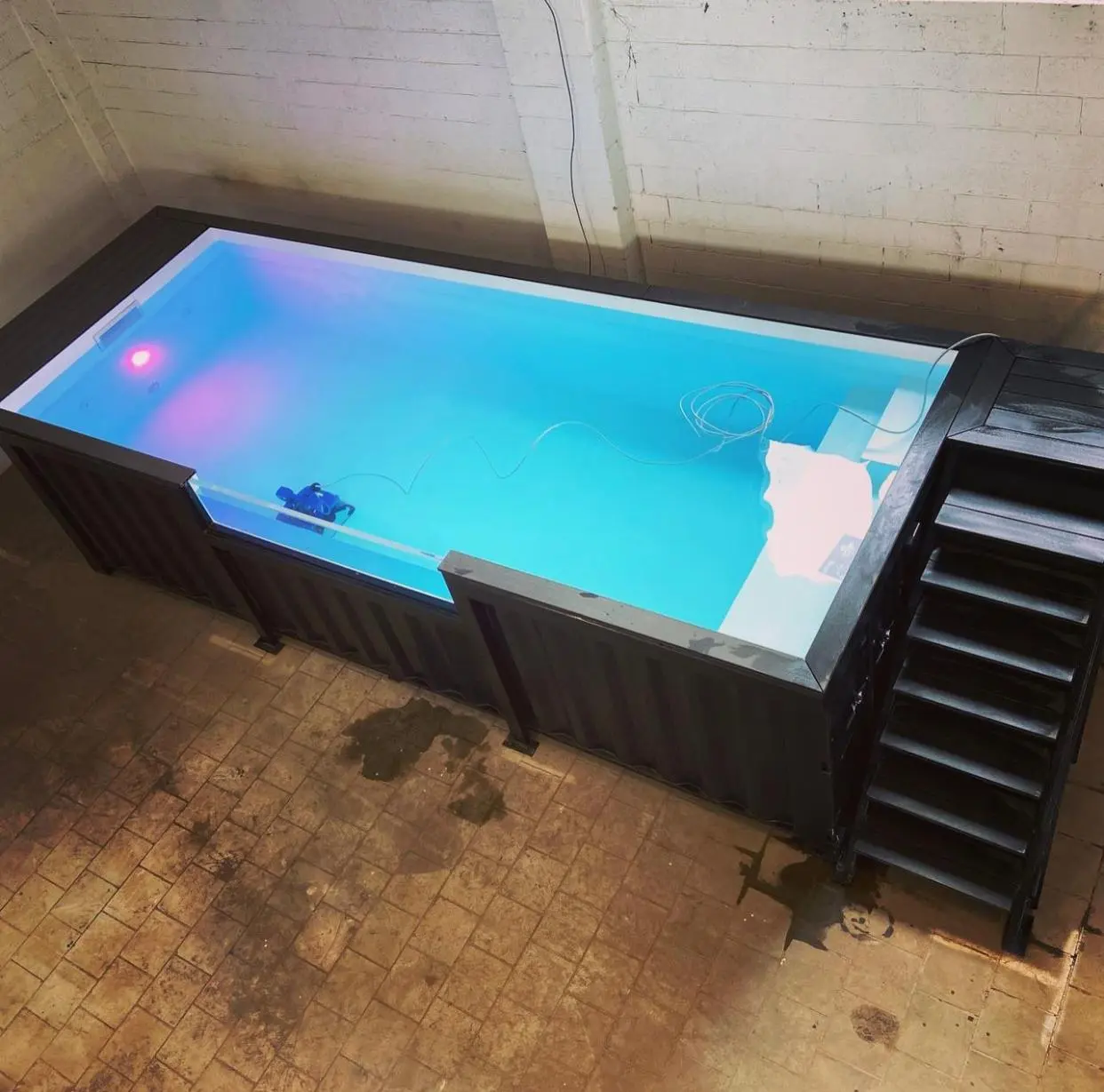 modern 20 ft Container Pool