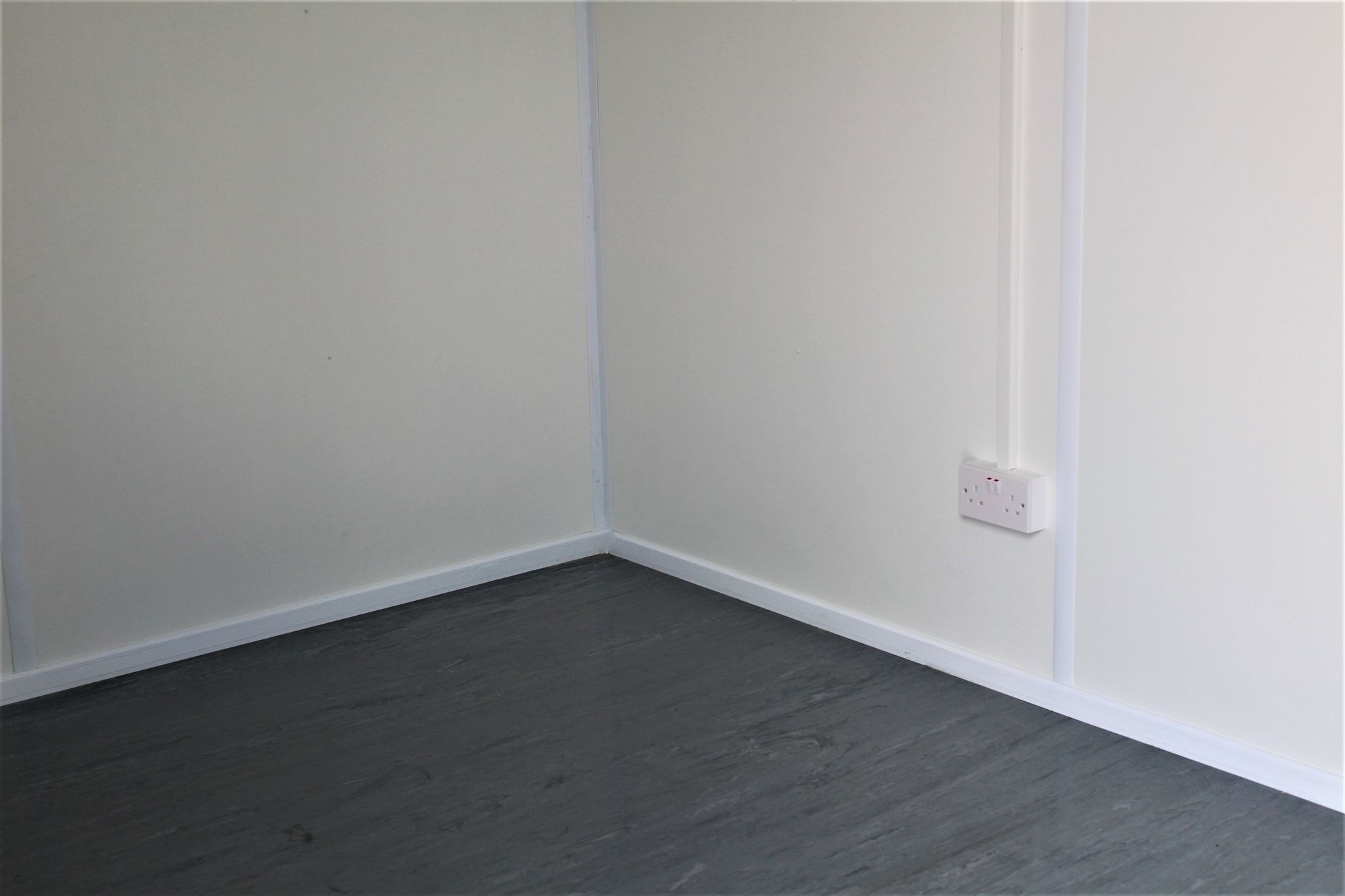 Shipping Containers 20ft modibox Office