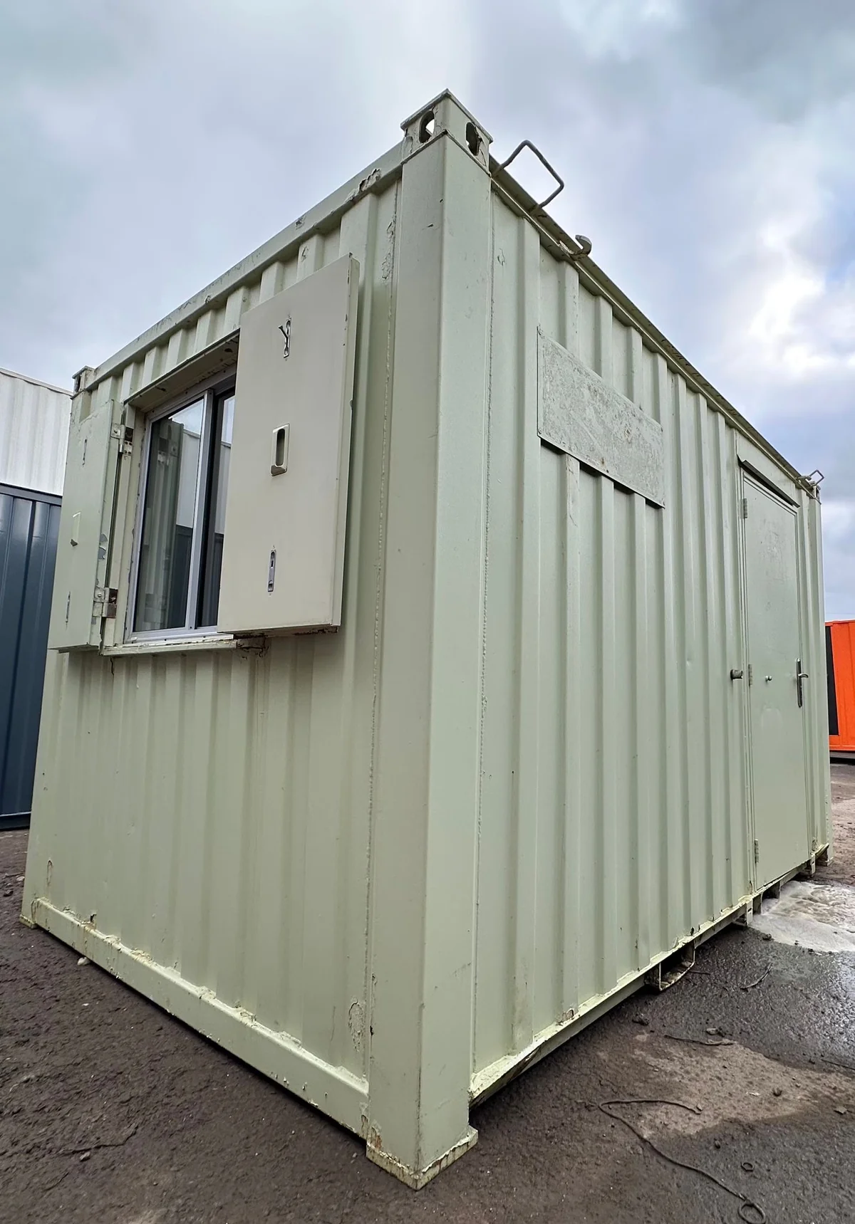 12 x 8 ft Canteen Office Building Site Accommodation Portable Anti Vandal Cabin