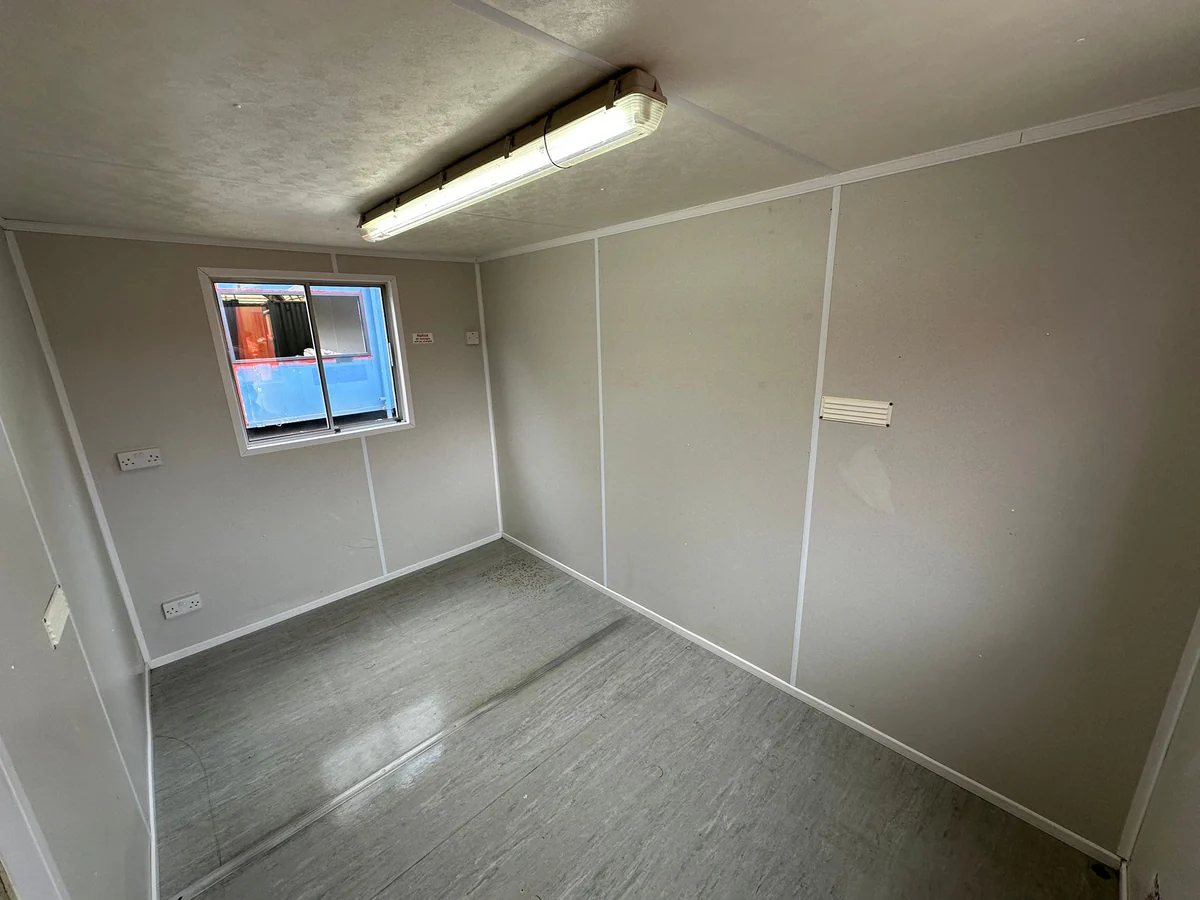 12 x 8 ft Canteen Office Building Site Accommodation Portable Anti Vandal Cabin