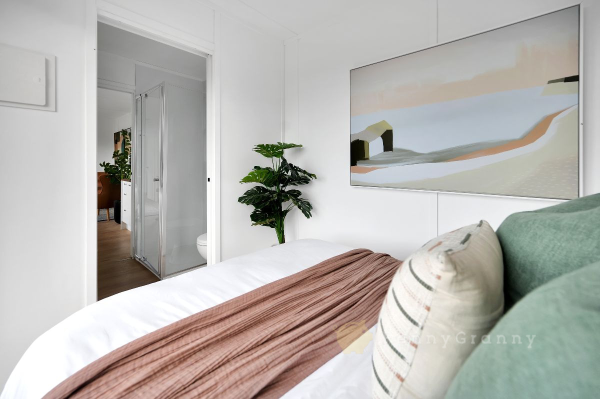 2 Bedroom Refurbished Shipping Container Home