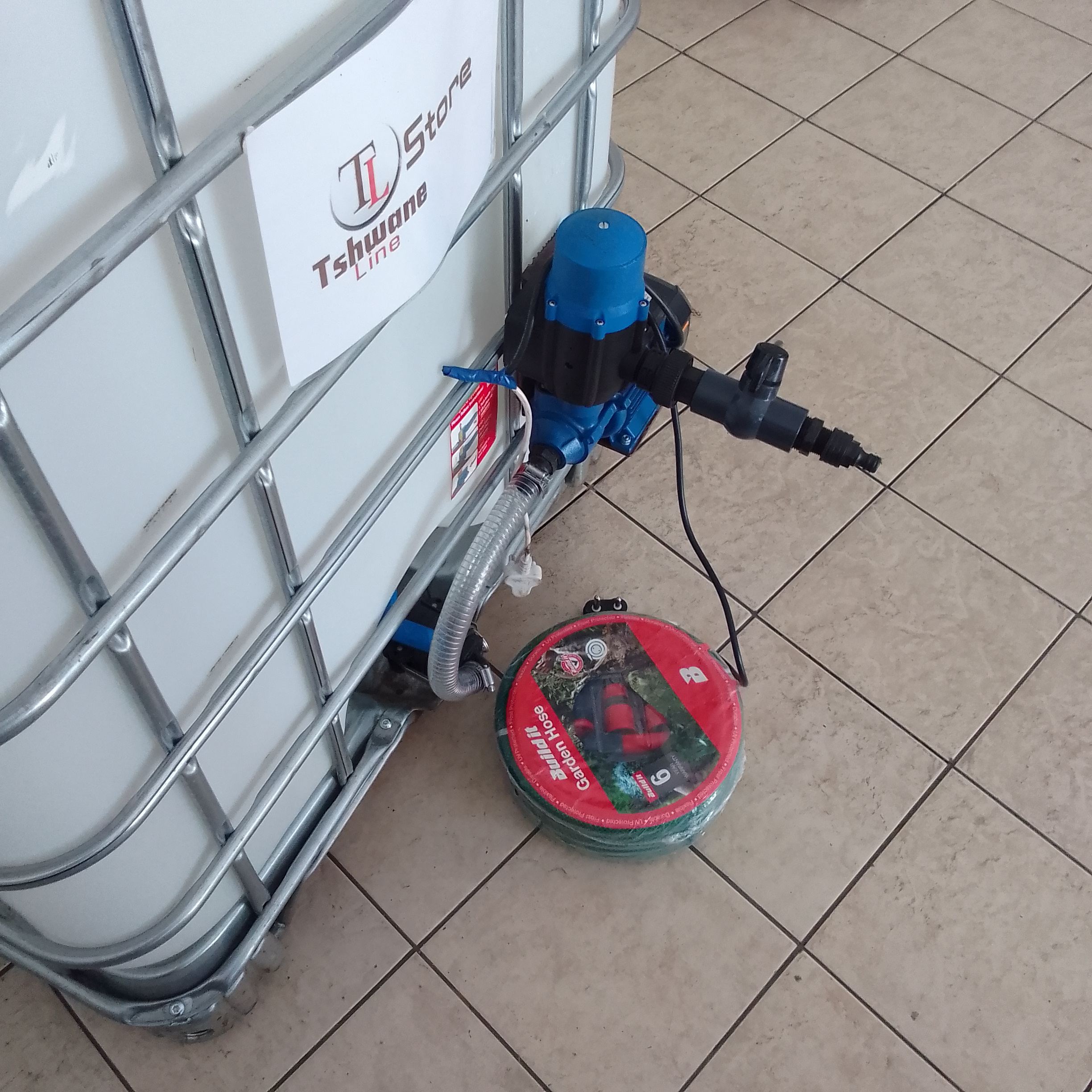 IBC Tank With Water Pump