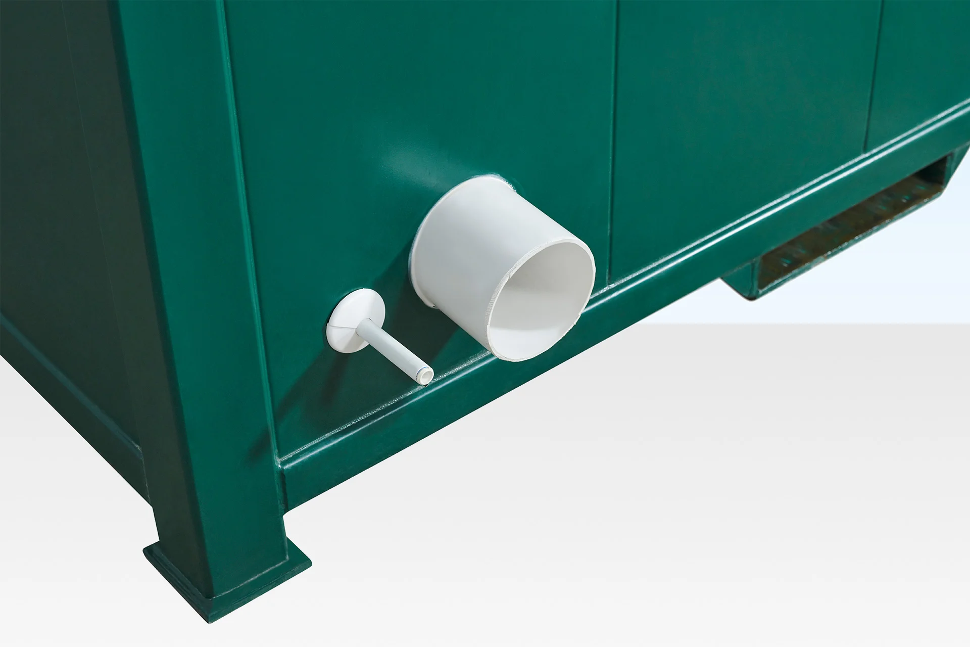 Steel AV Twin 11 Toilet